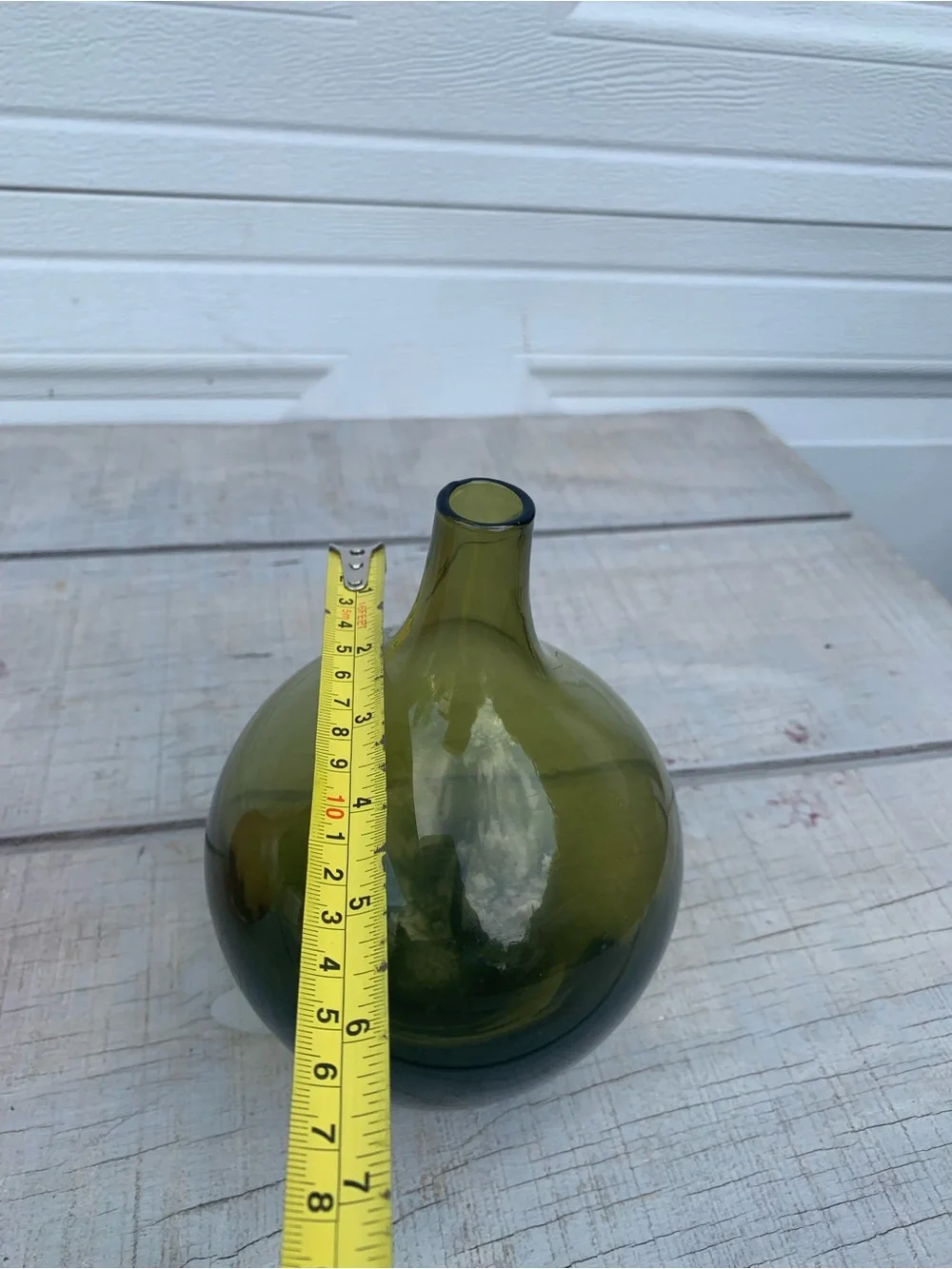 Red & Olive Green Art Glass Salong Vase Hand Blown J Jelinek Retired Style pair